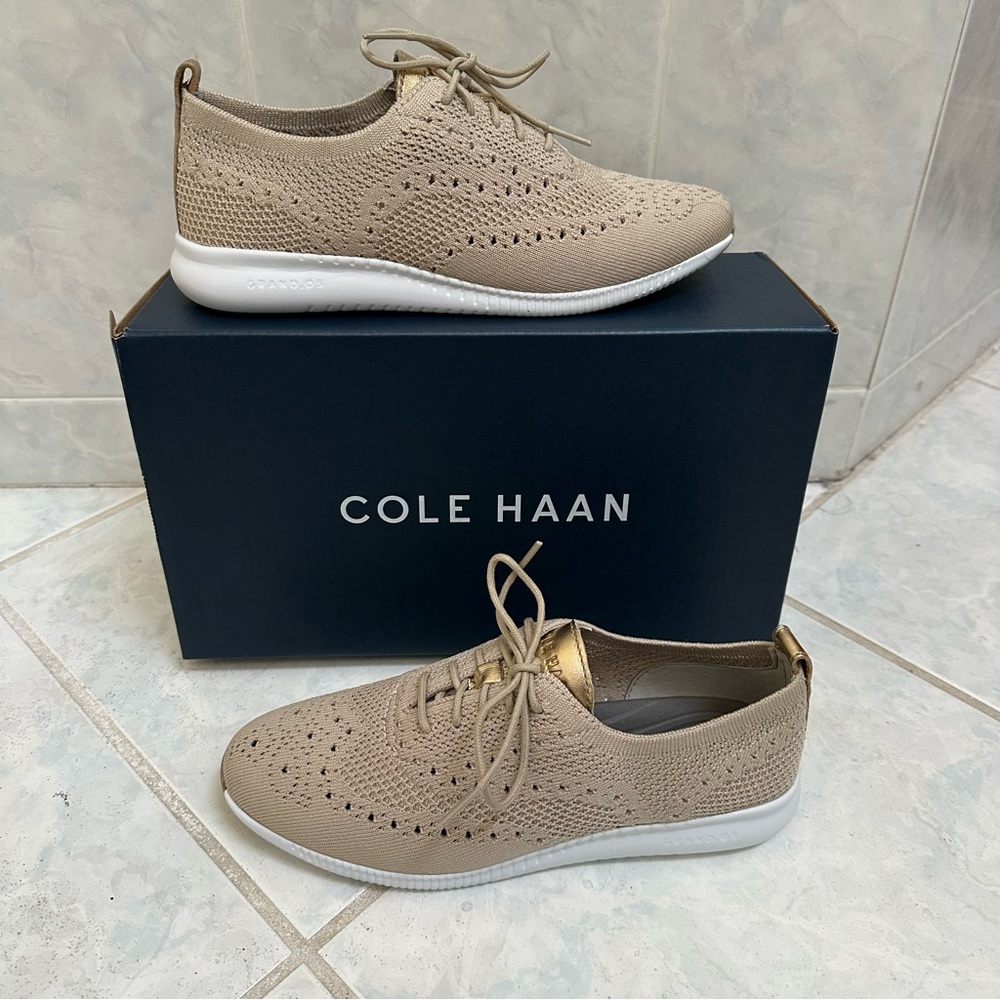 NWT Cole Haan 2.ZeroGrand Women's Stitchlite Beige Wingtip Oxford Shoes Size 6.5